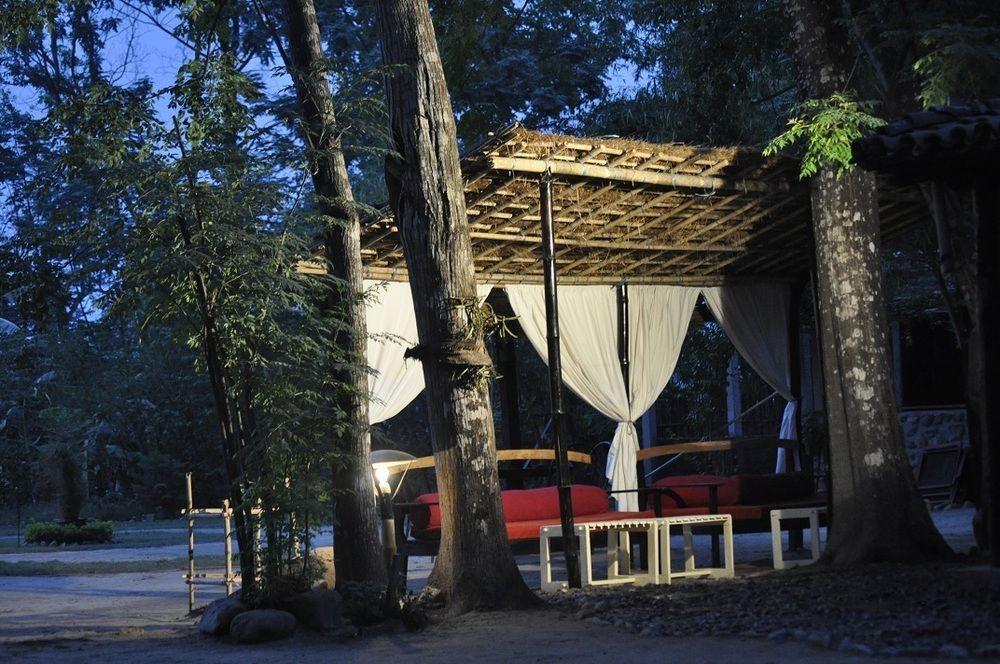 Machan Country Villa Kumarwarti Екстер'єр фото