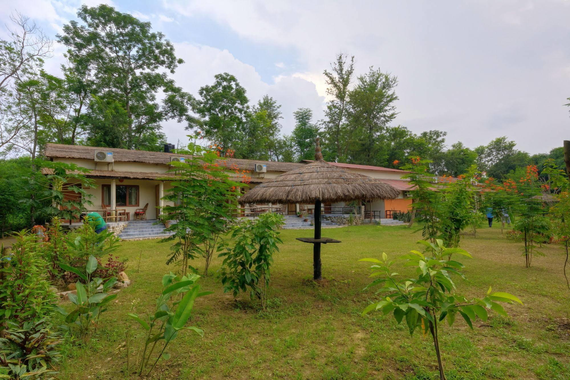 Machan Country Villa Kumarwarti Екстер'єр фото