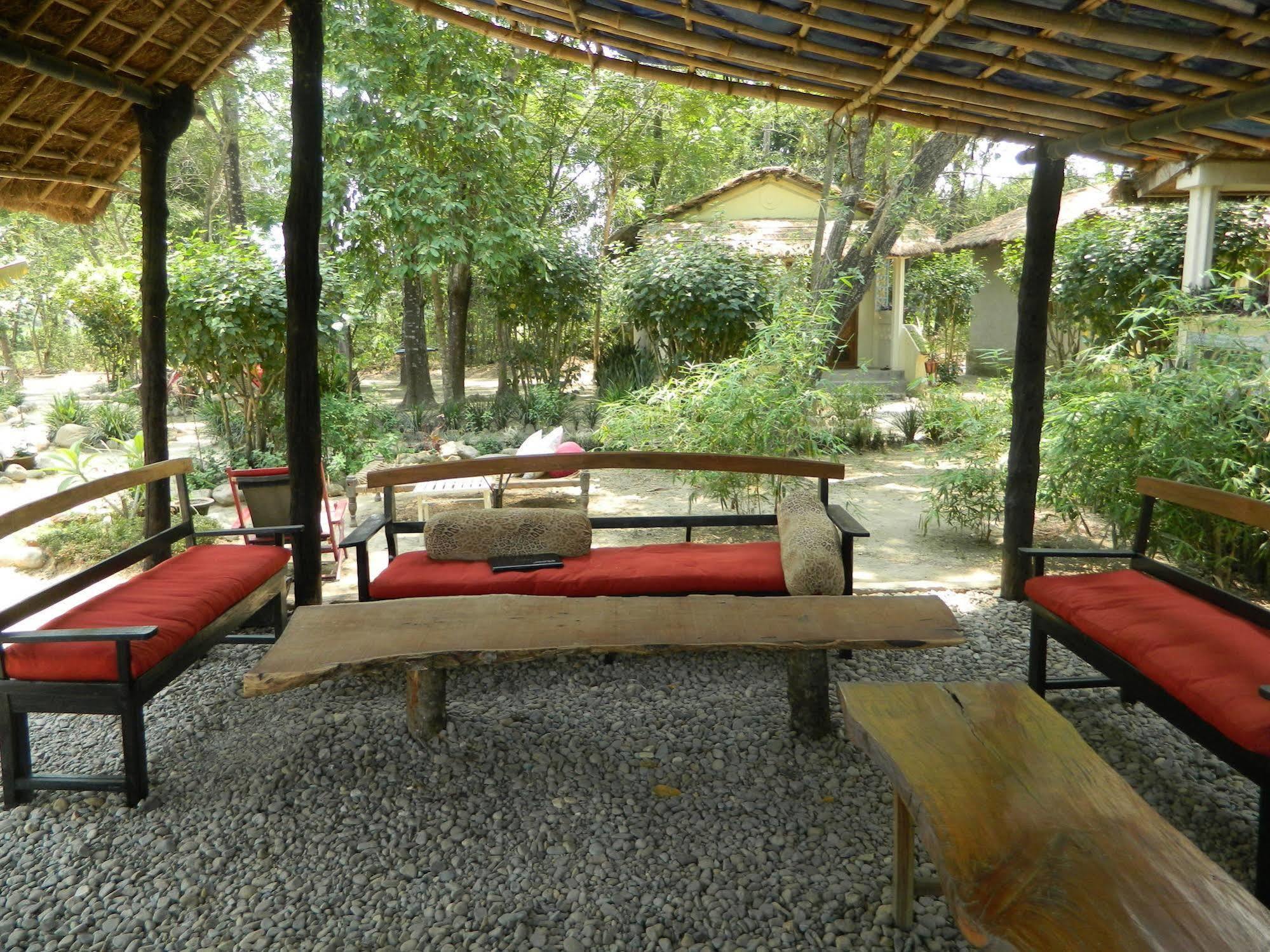 Machan Country Villa Kumarwarti Екстер'єр фото