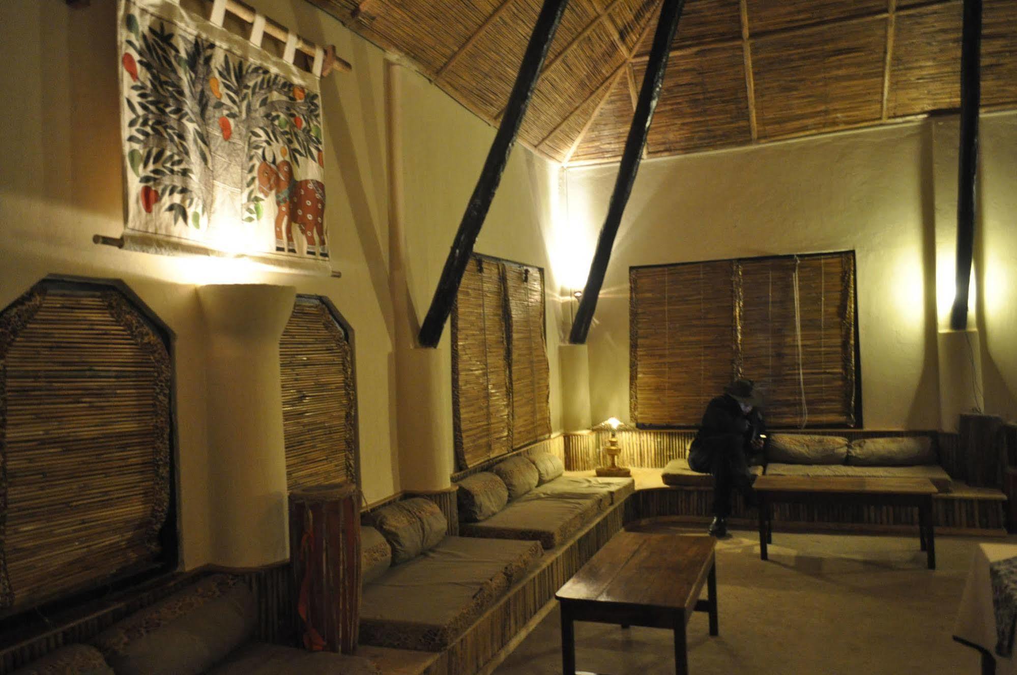 Machan Country Villa Kumarwarti Екстер'єр фото
